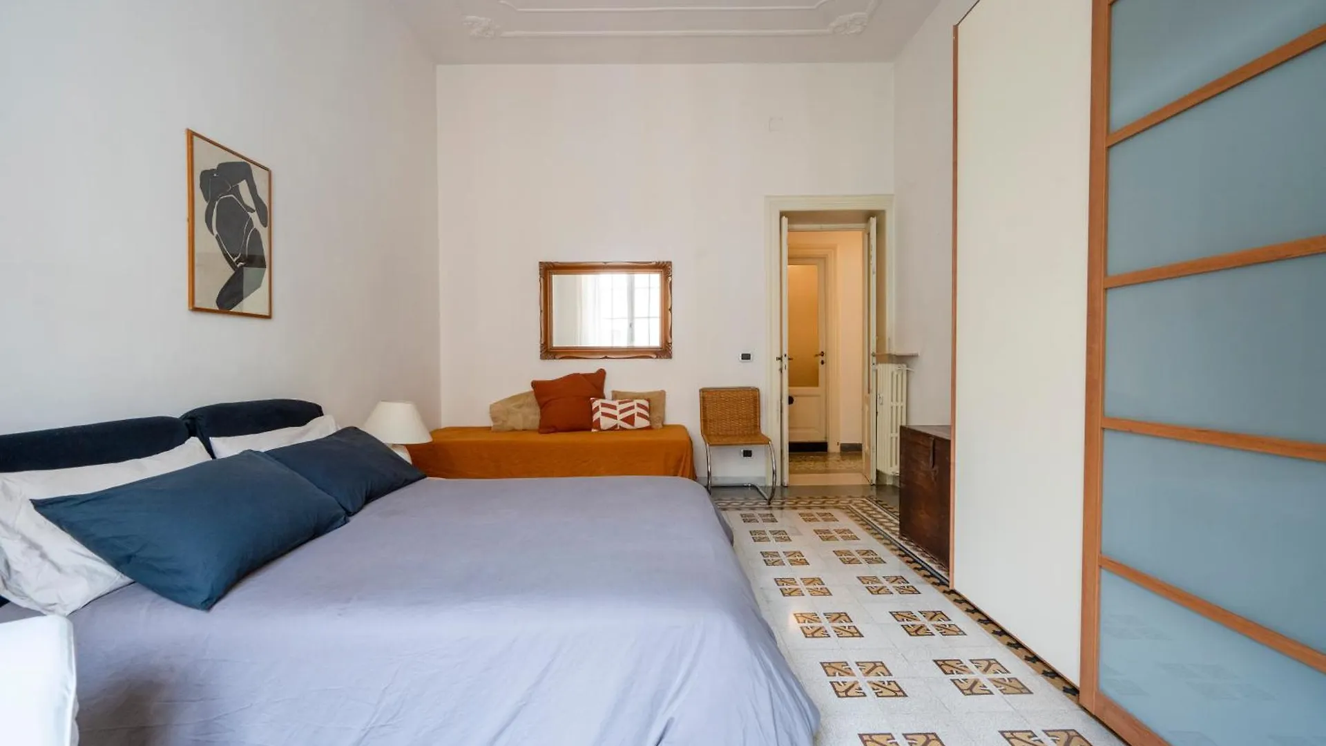 Zaum House, Quartiere Umbertino. 120 Mq Apartment Bari 0*,  Italy